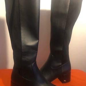Coach Toni boot 7.5 FG4190 black